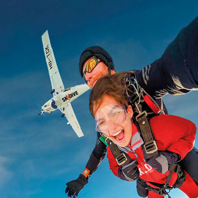 Tandemjumping-Skydive-Switzerland-Interlaken-Reichenbach.jpg